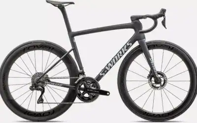 94924 01 TARMAC SL8 SW DI2 CARB METSPHR METWHTSIL HERO scaled
