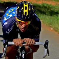 Cómo debe ser la alimentación de un ciclista explicado por Alberto Contador