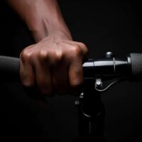 Agarre adecuado del manillar en nuestra bicicleta: consejos y técnicas