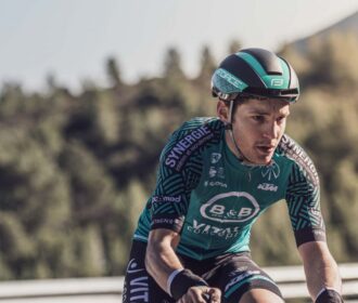 Ciclista Esta Demasiado Delgado