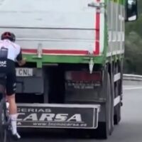 La Temeridad de Felix Groß y la Respuesta del UAE Emirates: Un Caso de Irresponsabilidad en el Ciclismo