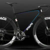 Team TotalEnergies: Nueva Era con Bicicletas ENVE