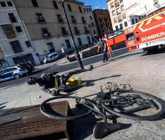 Nuevo Acto Vandálico Sobre Estatua De Fede Bahamontes En Toledo: Un Triste Homenaje Vandalizado 1 Nuevo Acto Vandálico Sobre Estatua De Fede Bahamontes En Toledo: Un Triste Homenaje Vandalizado