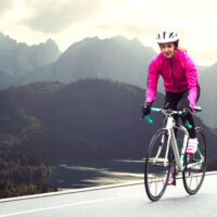 Pedalea contra el frío: 10 consejos esenciales para mantener tu pasión por la bicicleta en invierno