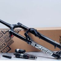 Suspensión Flight Attendant de RockShox: Avance Tecnológico