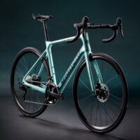 Bianchi Infinito 2025: Prestaciones y Diseño