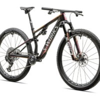Descubre la nueva Specialized Epic 8: más recorrido y sin Brain, la evolución del XC