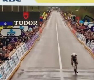 Lo Mejor Del Tour De Flandes 2024 En Vídeo: 7 Minutos De Emoción