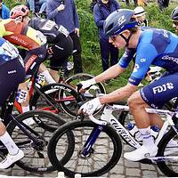 Laurence Pithie, la joven promesa que busca destronar a Van der Poel en las clásicas de primavera con Red Bull - BORA