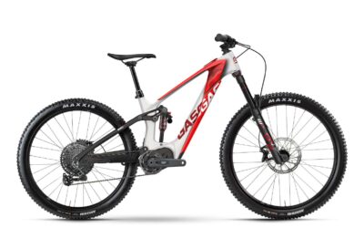 PHO BIKE 90 RE GAS 24 MXC 5 blancawhite Render SALL AEPI V2