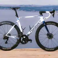 ¡Histórico! Miche Debuta en el World Tour de la Mano del Team Groupama-FDJ: Un Giro de 360 Grados en el Ciclismo Profesional
