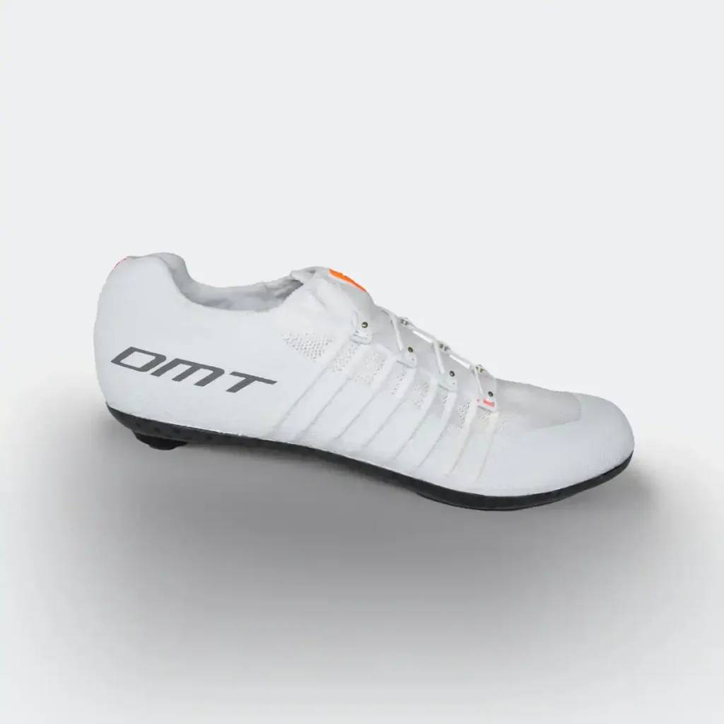 Zapatillas DMT Superlight para Pogacar por debajo de 200 g