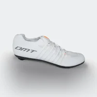 Zapatillas DMT Superlight para Pogacar por debajo de 200 g